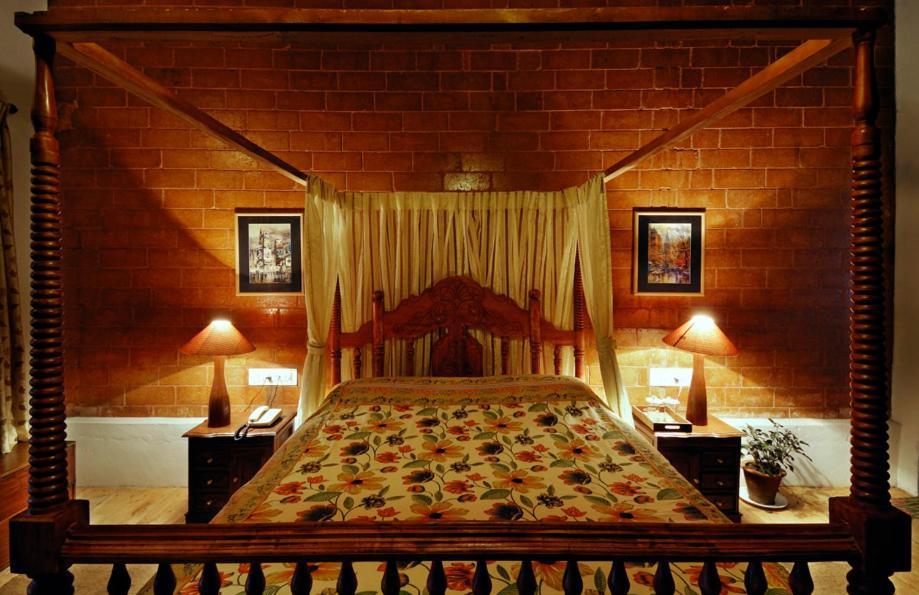 Lymond House Hotel Ооти Екстериор снимка