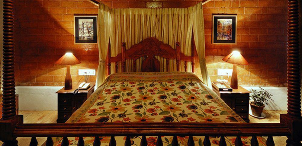 Lymond House Hotel Ооти Екстериор снимка
